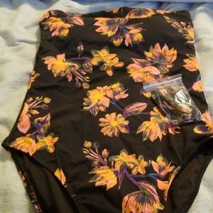 NWOT Swimsuit